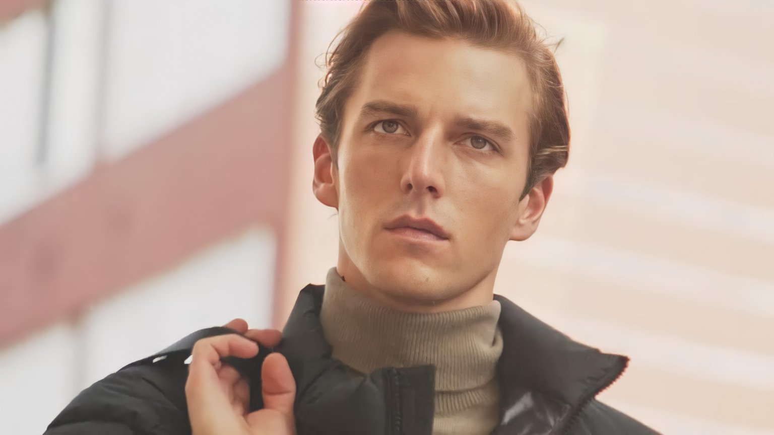 Massimo Dutti - Crossroads